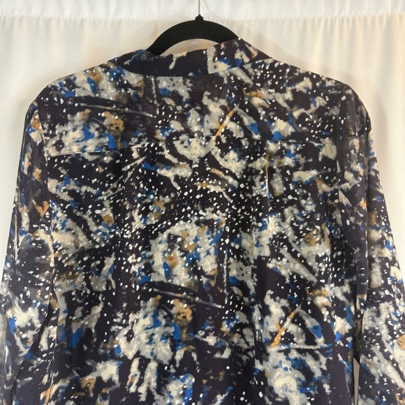 Cabi Starry Night Print Ruffle Button Up Shirt
Size:M Long Sleeve Blouse - Picture 13 of 14